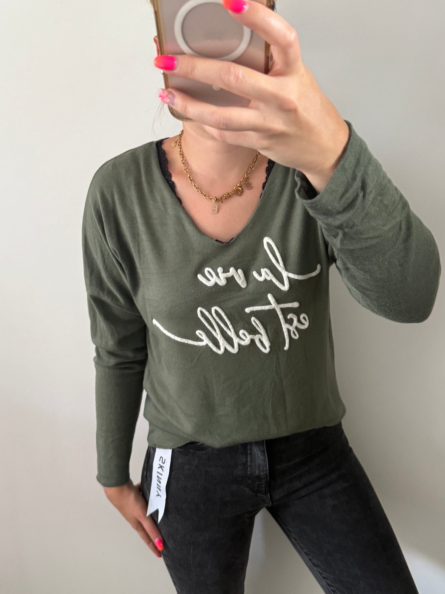 Pull la vie est belle